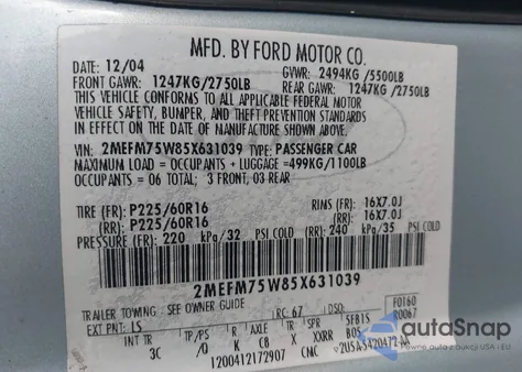 2005 Mercury Grand Marquis z USA, uszkodzony, nr VIN 2MEFM75W85X631039